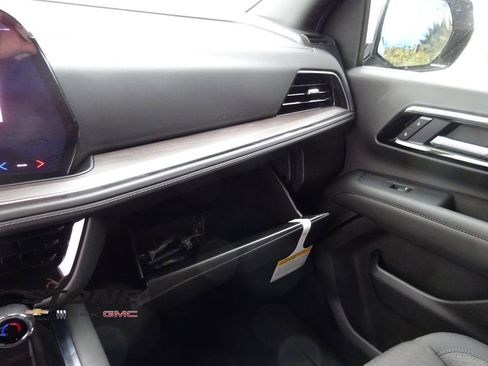 New 2026 Chevrolet Tahoe LS image 28