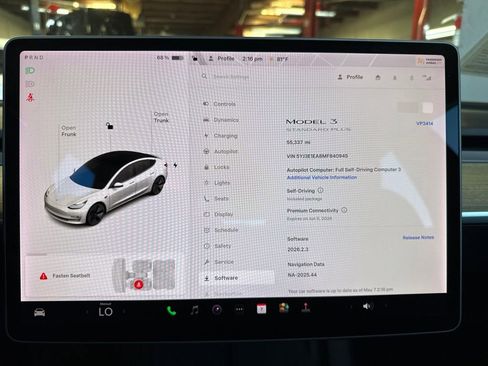 Used 2021 Tesla Model 3 Standard Range Plus RWD image 17