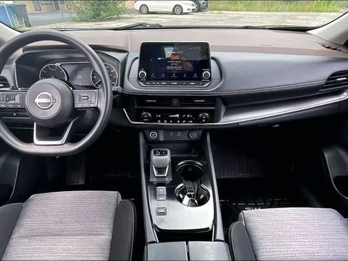 Certified 2023 Nissan Rogue SV FWD image 7