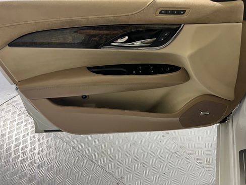 Used 2016 Cadillac ATS Luxury w/ Sun And Sound Package image 22