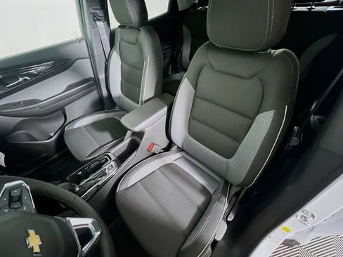 New 2026 Chevrolet TrailBlazer LT w/ LT Cold Weather Package AWD/4WD image 20