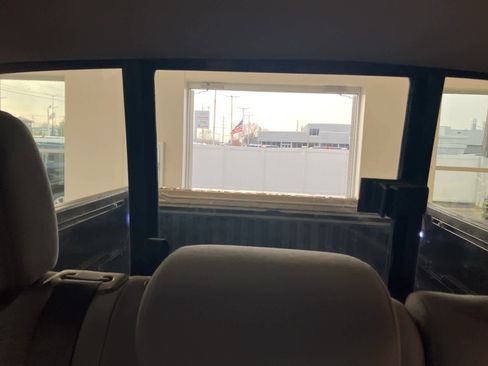 Used 2017 Toyota Tacoma SR5 image 25