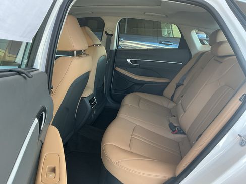 New 2026 Hyundai Sonata Limited FWD image 11