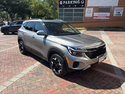 Certified 2025 Kia Seltos EX w/ EX Sunroof Package AWD/4WD image 1