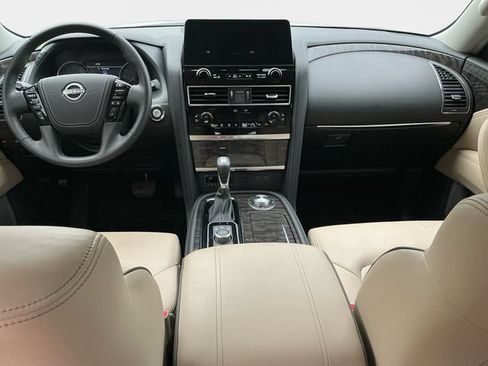 Used 2023 Nissan Armada Platinum w/ Cargo Package AWD/4WD image 11