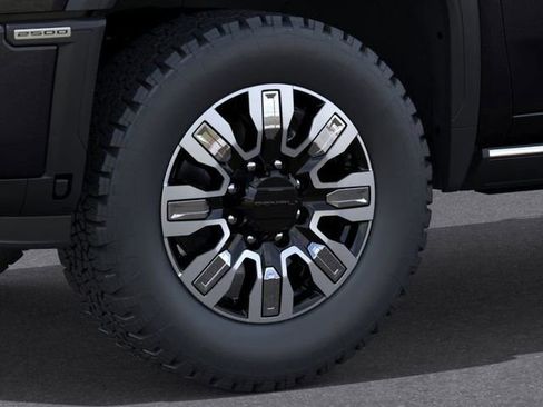 New 2025 GMC Sierra 2500 Denali w/ Denali Reserve Package image 9