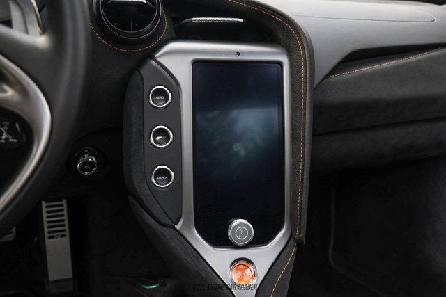 Used 2025 McLaren 750S RWD image 55