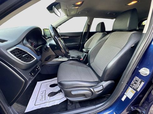 Used 2021 Kia Seltos S FWD image 23