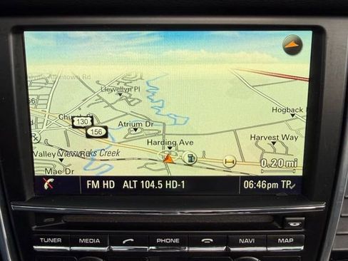 Used 2016 Porsche Panamera 4S image 15