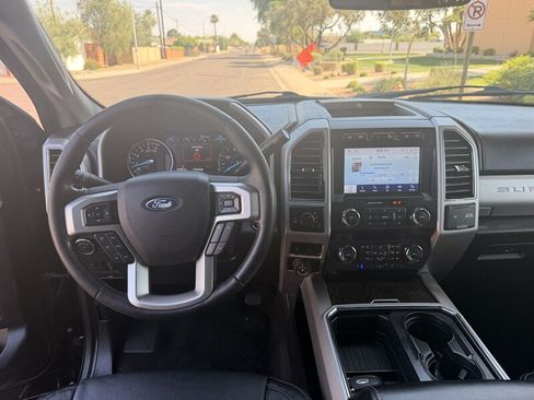 Used 2020 Ford F350 Lariat AWD/4WD image 17