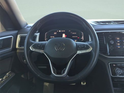 Used 2021 Volkswagen Atlas Cross Sport SEL R-Line image 21