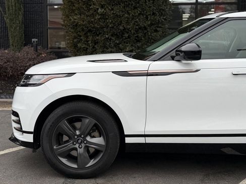 Used 2023 Land Rover Range Rover Velar R-Dynamic S image 10