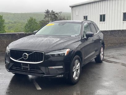 Used 2022 Volvo XC60 B5 Momentum