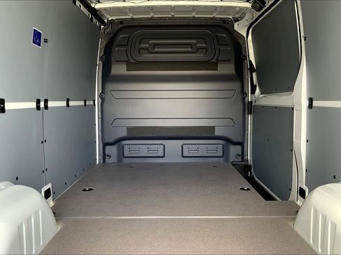 Certified 2025 Mercedes-Benz Sprinter 2500 image 24