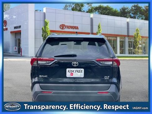 Certified 2025 Toyota RAV4 XLE AWD/4WD image 6