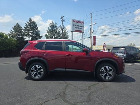 Certified 2023 Nissan Rogue SV w/ SV Premium B Package AWD/4WD image 4