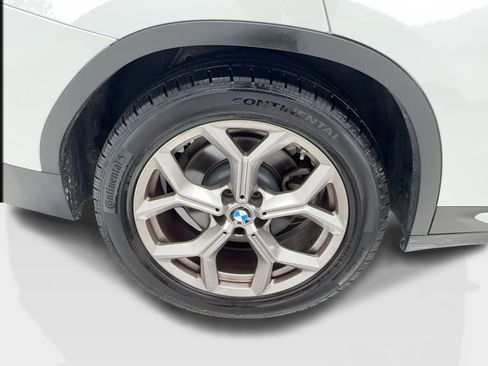 Used 2024 BMW X3 sDrive30i RWD image 16