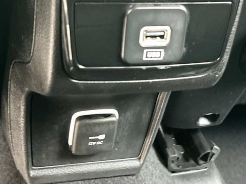 Used 2025 Jeep Compass Trailhawk w/ Trailer Tow Group AWD/4WD image 23