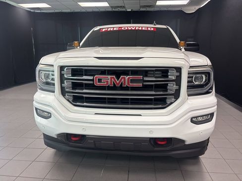 Used 2018 GMC Sierra 1500 SLT w/ All Terrain X Package image 9