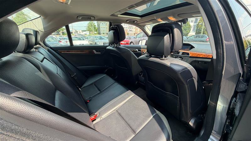 Used 2013 Mercedes-Benz C 300 Luxury 4MATIC Sedan image 19