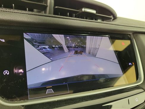 Certified 2024 Cadillac XT6 Luxury AWD/4WD image 30