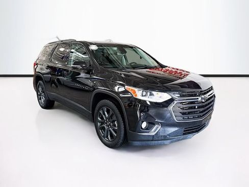 Used 2019 Chevrolet Traverse RS FWD image 3