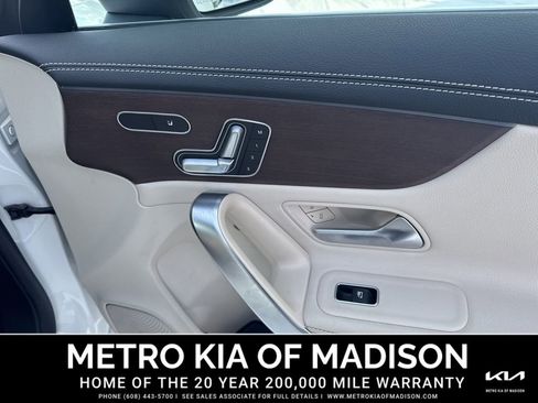 Used 2023 Mercedes-Benz CLA 250 4MATIC image 32