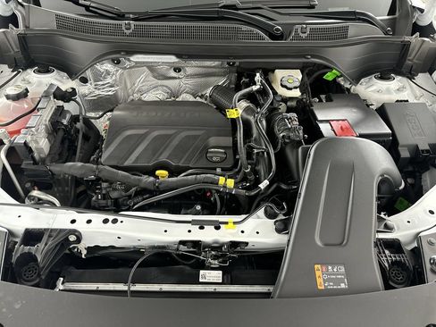 New 2026 Chevrolet Trax LT w/ LT Convenience Package FWD image 29