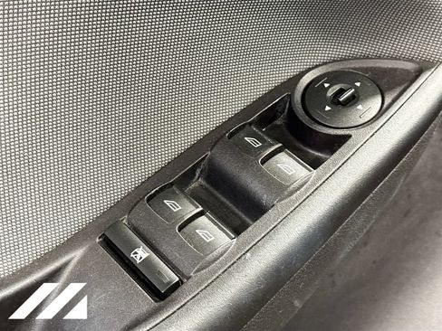 Used 2014 Ford Focus SE FWD image 18