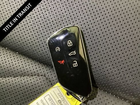 Used 2024 Volkswagen Atlas SE AWD/4WD image 27