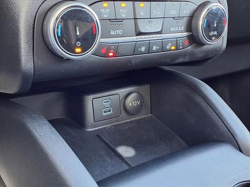 Used 2023 Ford Escape ST-Line Select image 15