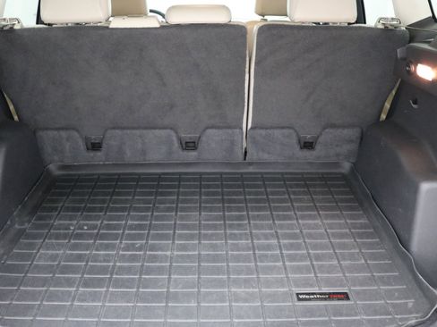 Used 2016 Ford Escape Titanium image 9