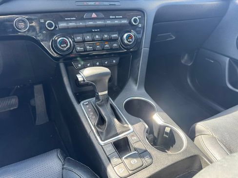 Used 2022 Kia Sportage EX w/ EX Technology Package AWD/4WD image 10