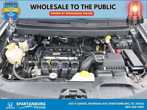 Used 2019 Dodge Journey SE image 27