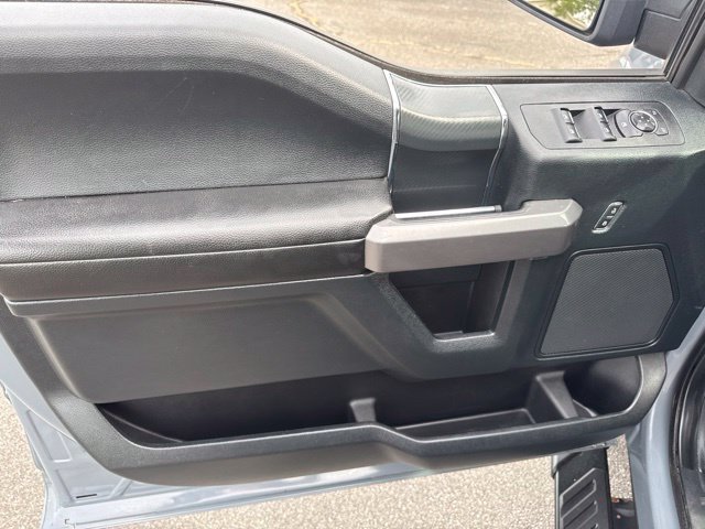Used 2019 Ford F150 XLT w/ Equipment Group 302A Luxury AWD/4WD image 14