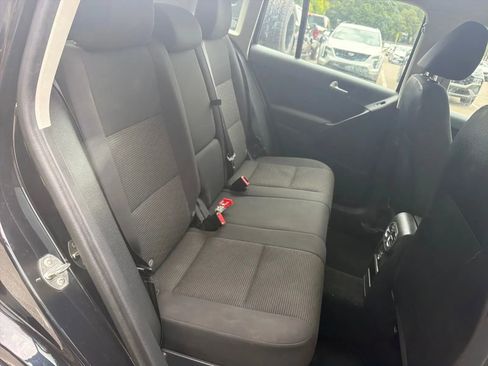 Used 2017 Volkswagen Tiguan S AWD/4WD image 15