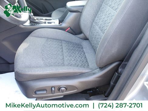 Certified 2023 Chevrolet Equinox LT w/ LPO, Floor Liner Package image 13