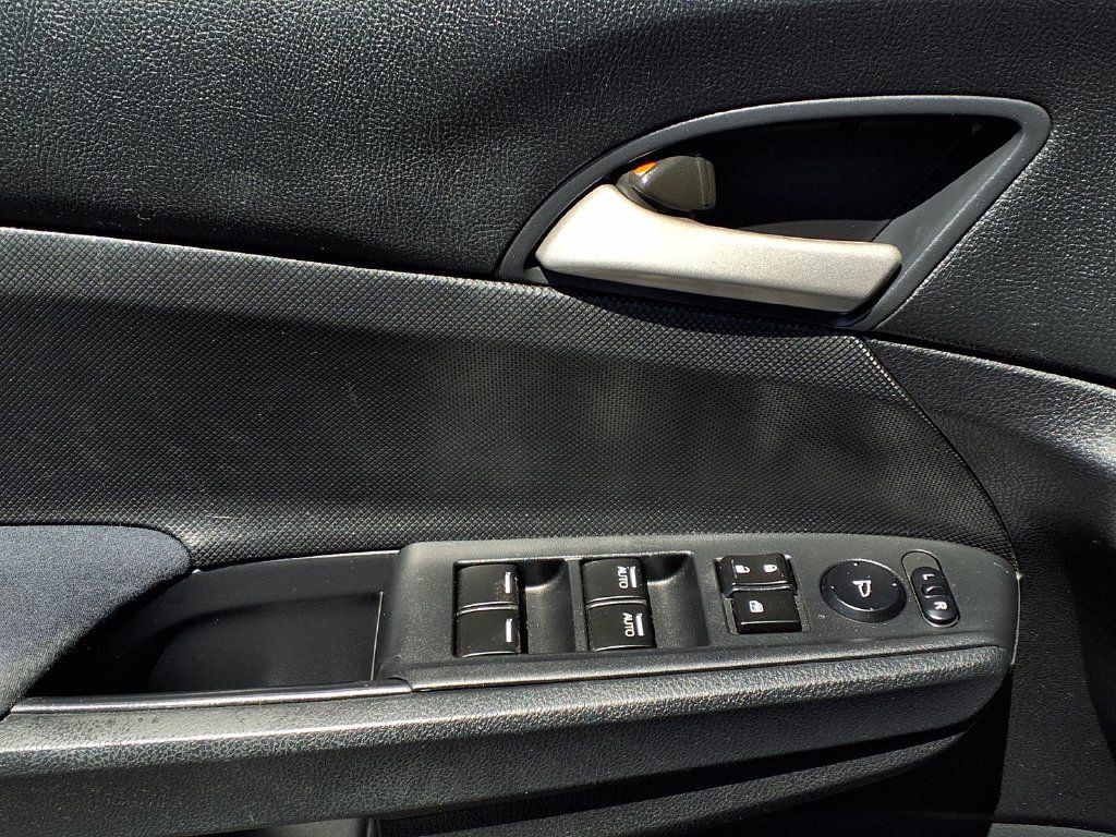 Used 2012 Honda Accord SE image 18