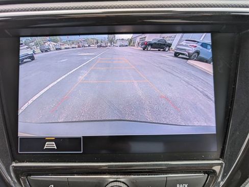 Used 2023 Chevrolet TrailBlazer RS w/ Sun and Liftgate Package AWD/4WD image 24