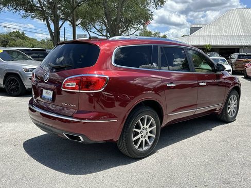 Used 2017 Buick Enclave Leather FWD image 7