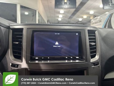 Used 2014 Subaru Outback 2.5i AWD/4WD image 24