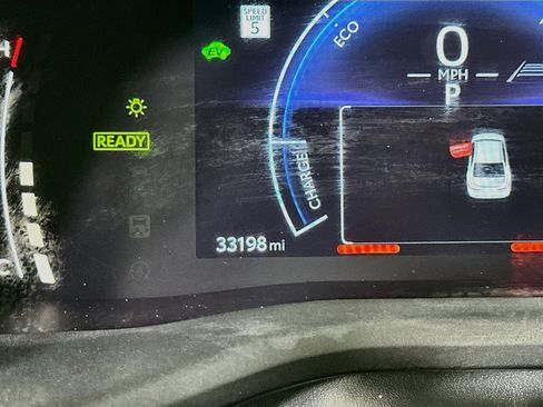 Used 2025 Toyota Camry LE FWD image 19