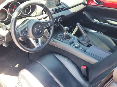 Used 2016 MAZDA MX-5 Miata Grand Touring RWD image 30