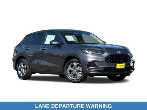 Certified 2026 Honda HR-V LX image 4
