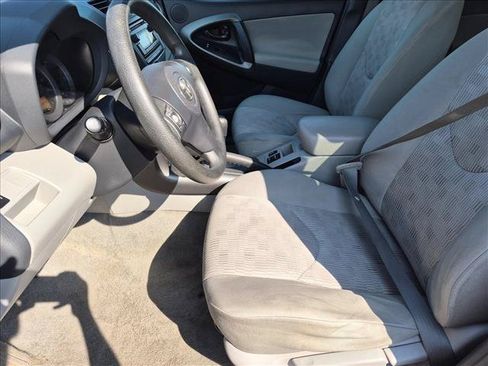 Used 2012 Toyota RAV4 4WD w/ Value Pkg image 12