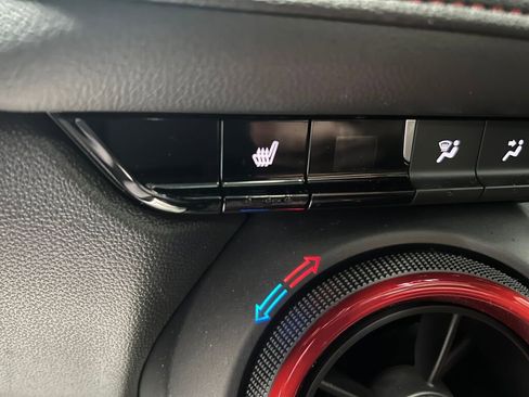 Used 2024 Chevrolet Blazer RS image 13