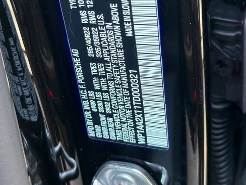Used 2026 Porsche Cayenne Electric AWD/4WD image 29