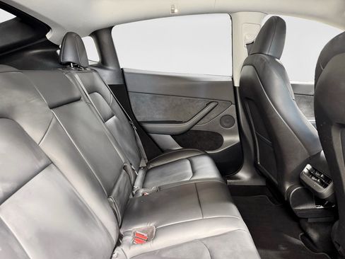 Used 2023 Tesla Model Y Long Range AWD/4WD image 20