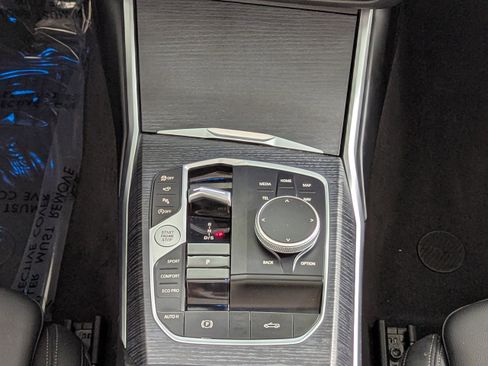 Used 2025 BMW 430i Convertible RWD image 17