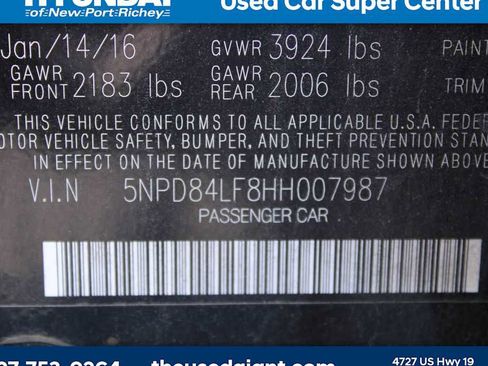 Used 2017 Hyundai Elantra Limited image 13